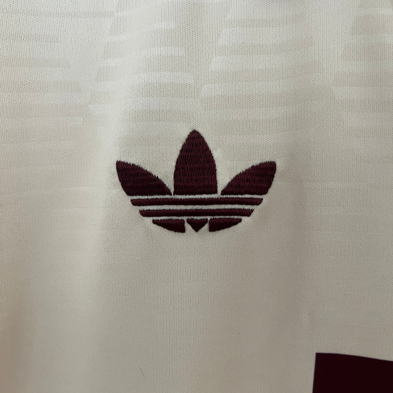 Camisa Bayern de Monique Terceira Camisa 24/25